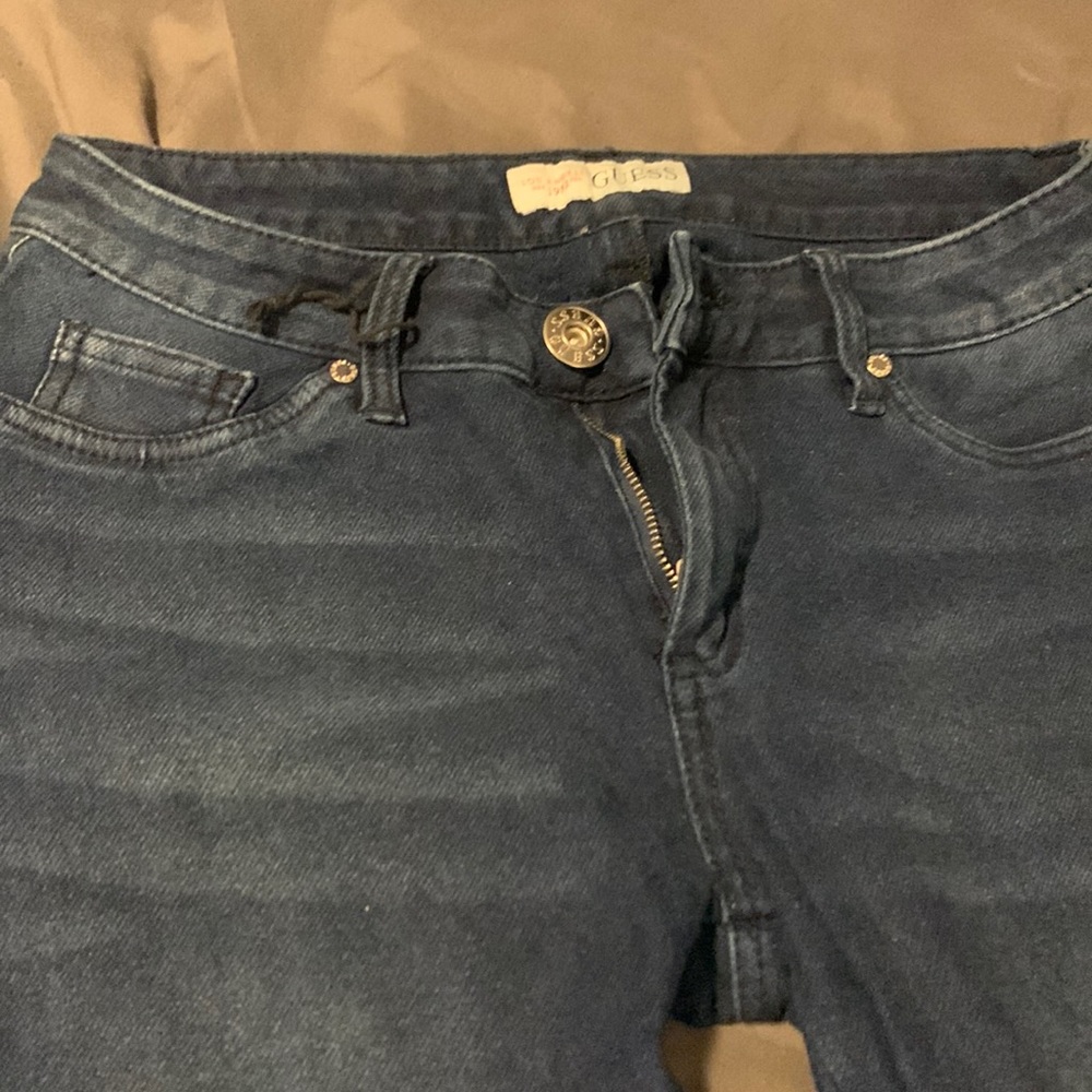 GUESS WOMENS JEANS
